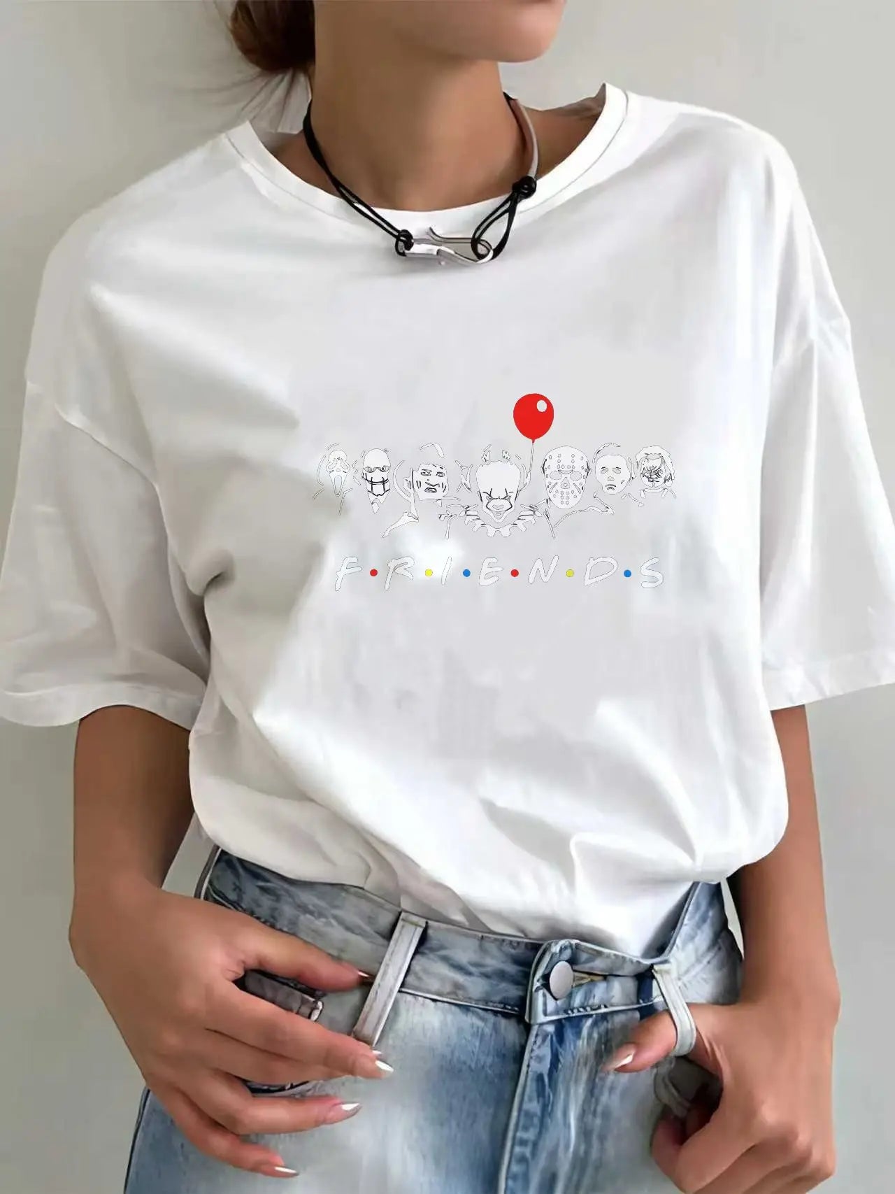 Camiseta Casual Estampada “Friends” – Corte Holgado.