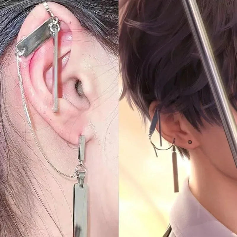 Pendiente Cosplay con Clip y Cadena – Estilo Industrial.