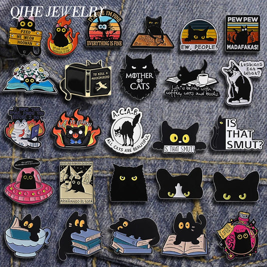 Pins de Esmalte de Gatos Punk – 31 Diseños para Mochilas y Ropa.
