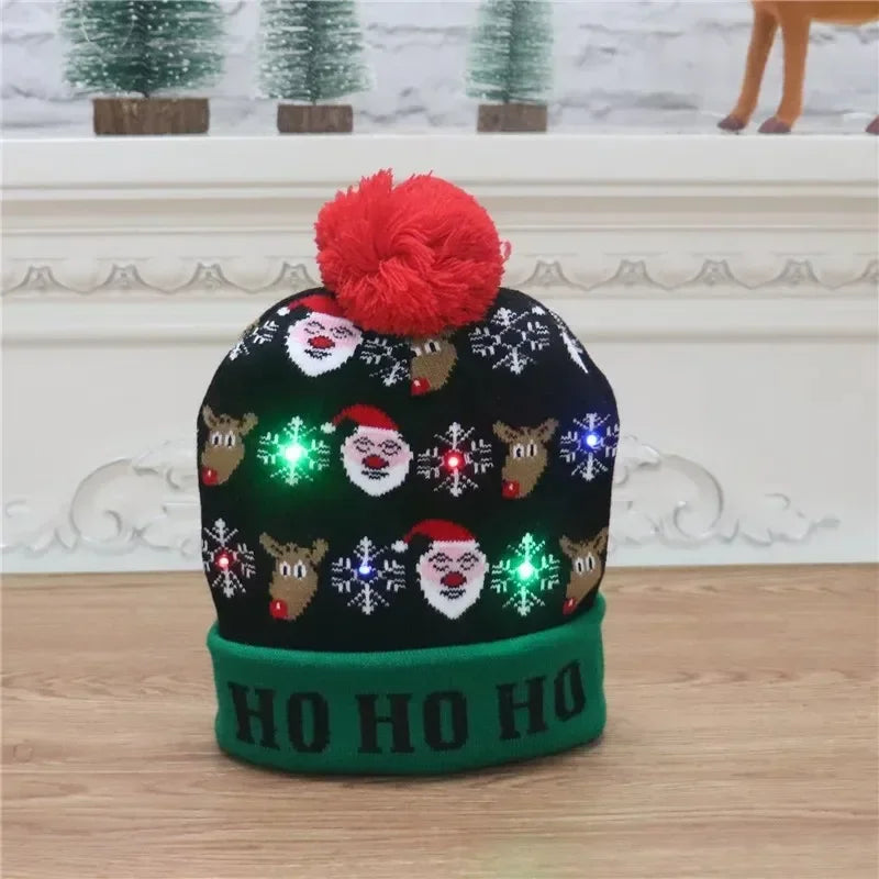 Gorro Navideño Tejido con Luces LED integradas.