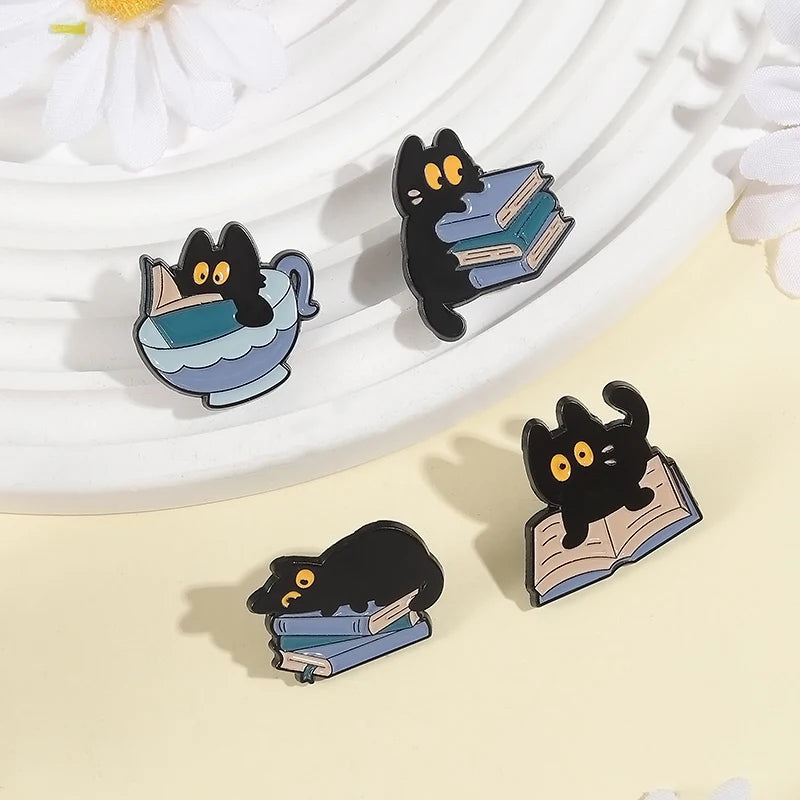 Pins de Esmalte de Gatos Punk – 31 Diseños para Mochilas y Ropa.